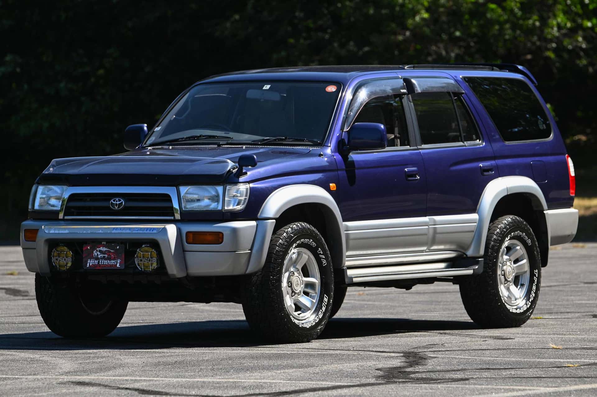 1996 Toyota Hilux sold for $15,000