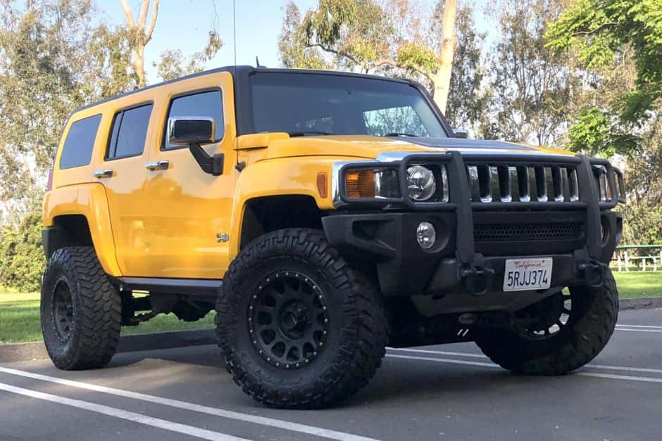 2006 Hummer H3 sold for $19,755