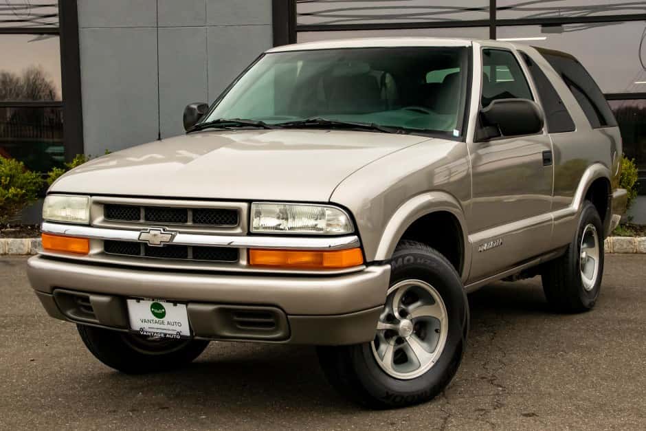 2004 Chevrolet Blazer 1995-2004 sold for $10,000