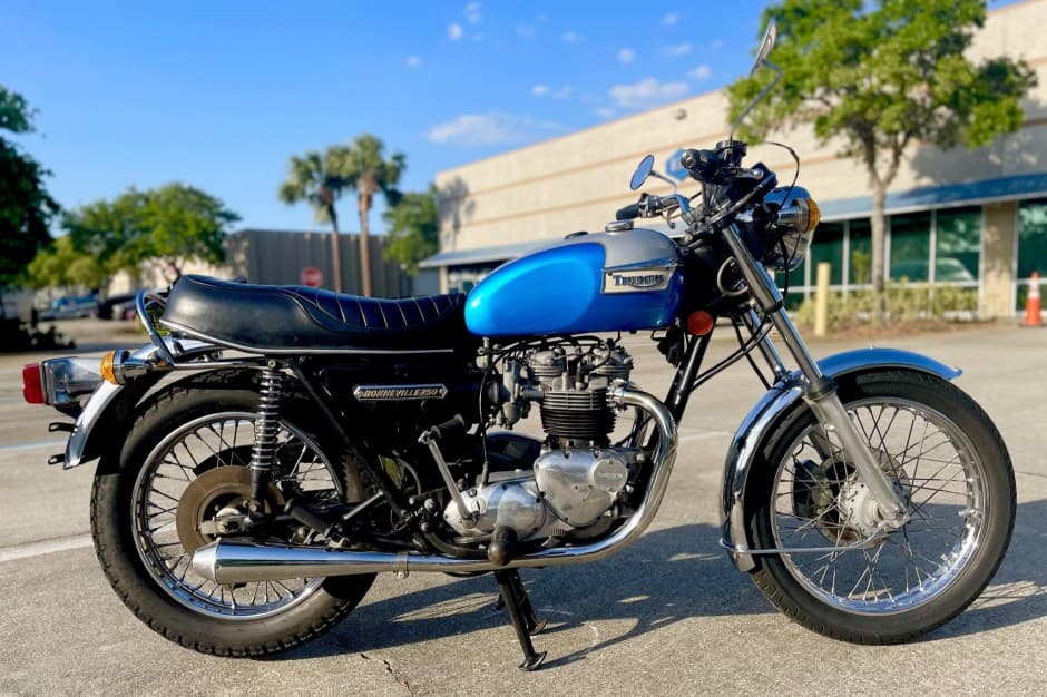 1978 Triumph Bonneville T140 sold for $6,600