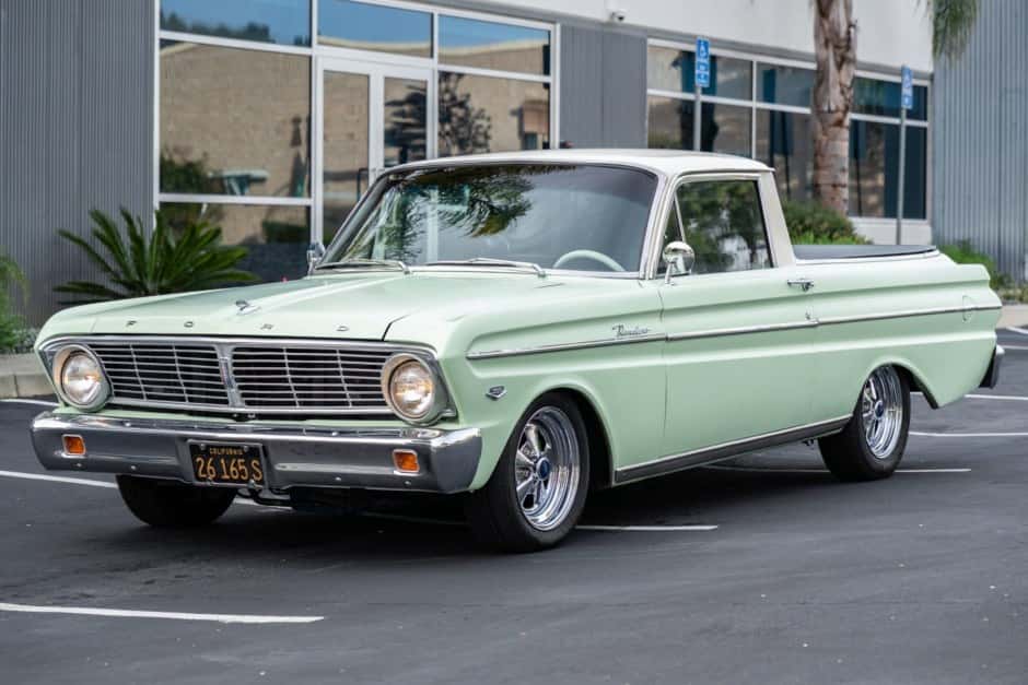 1965 Ford Ranchero sold for $11,250