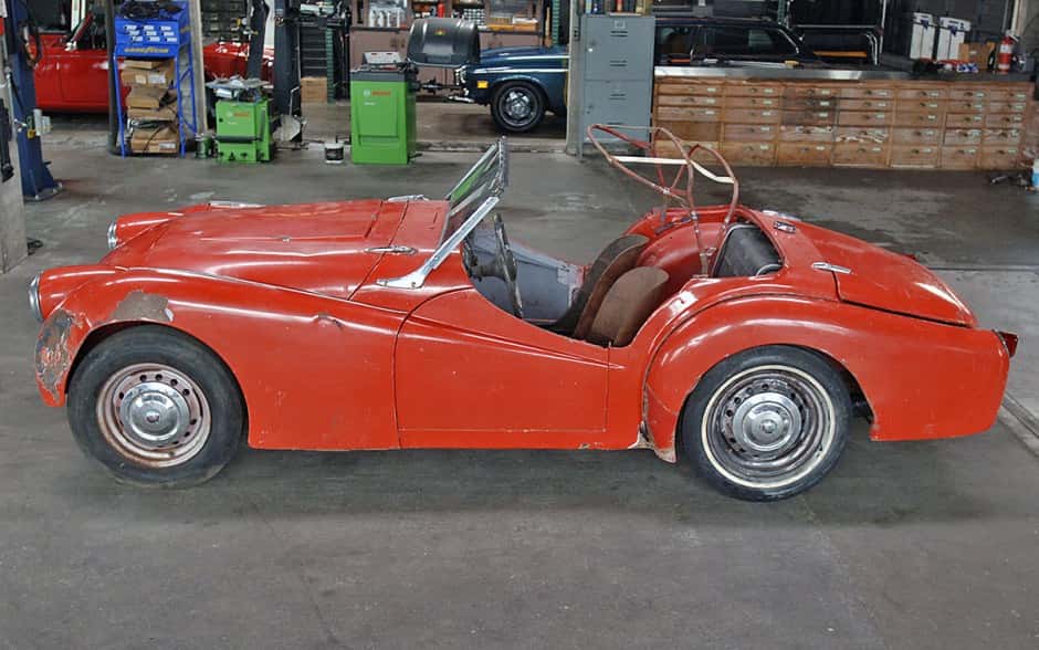 1955 Triumph TR2 sold for $5,500