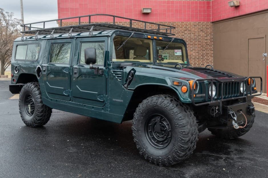 1996 Hummer H1 sold for $50,555