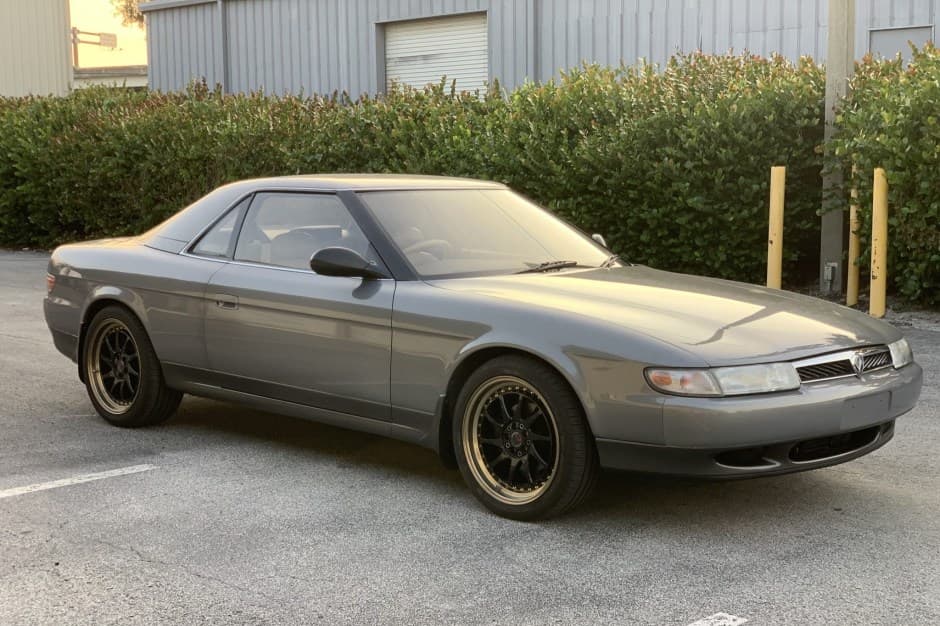 1991 Mazda Cosmo sold for $25,250