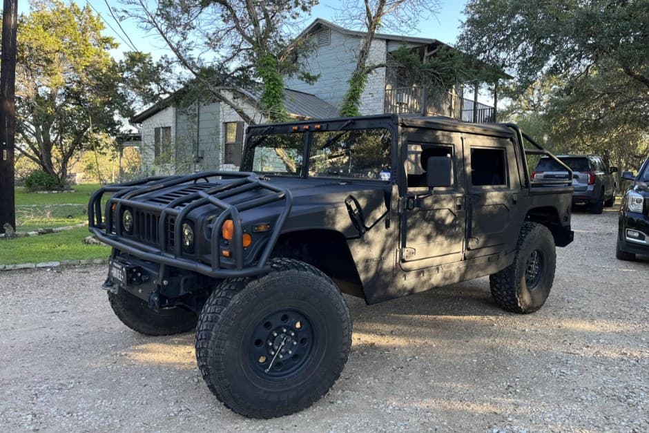 1995 Hummer H1 sold for $31,500