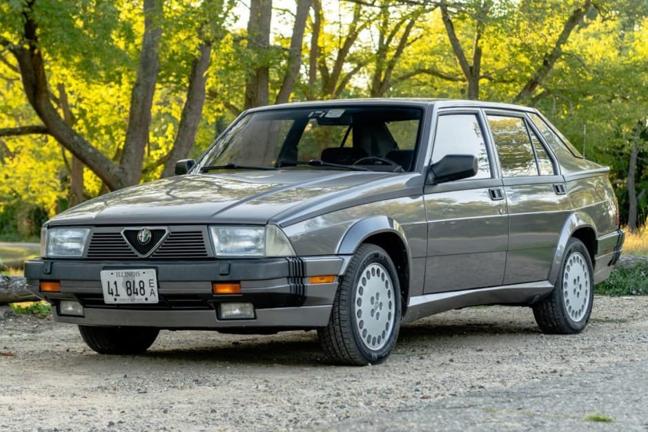 1988 Alfa Romeo 75/Milano sold for $11,065