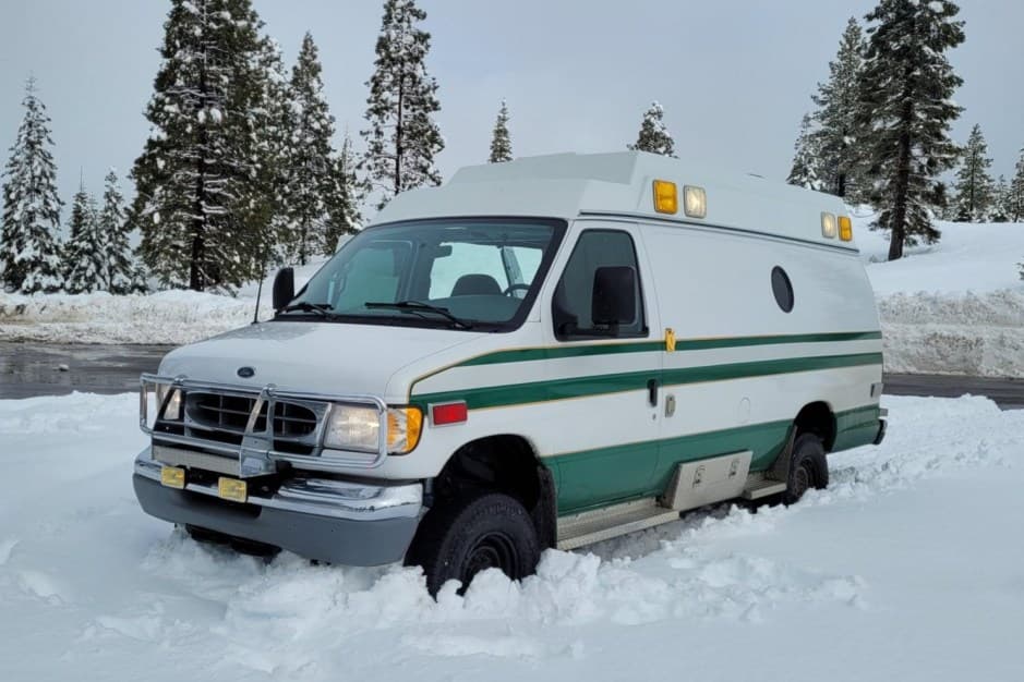 2002 Ford Econoline Van sold for $25,000