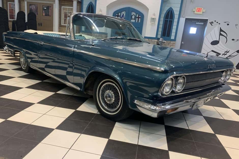 1963 Dodge 330, 440, & 880 sold for $9,300