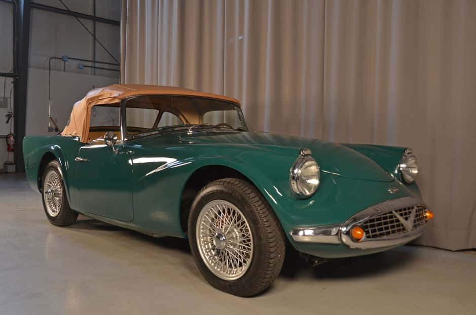 1963 Daimler SP250 sold for $34,750