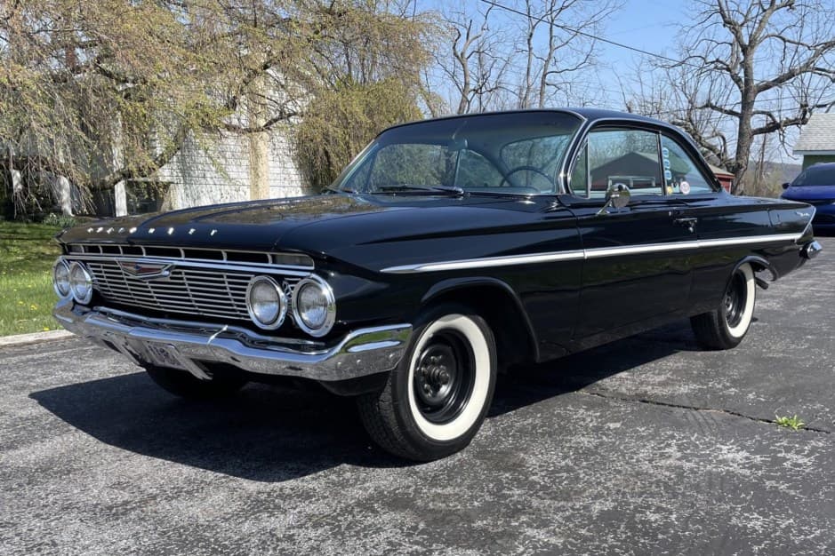 1961 Chevrolet Bel Air sold for $30,250