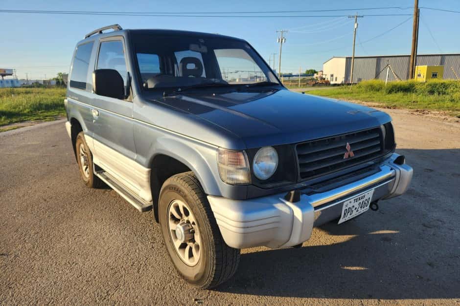 1991 Mitsubishi Pajero & Montero sold for $3,850