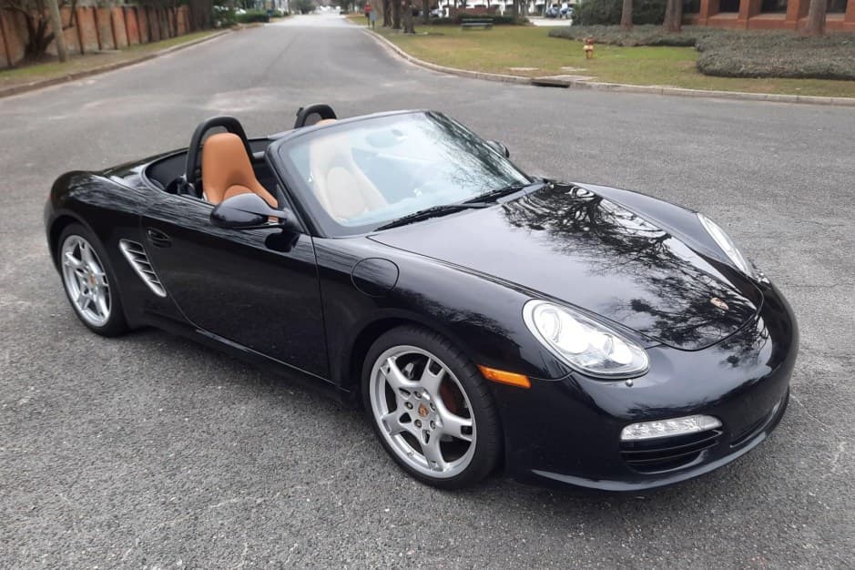 2012 Porsche 987 Boxster sold for $23,500