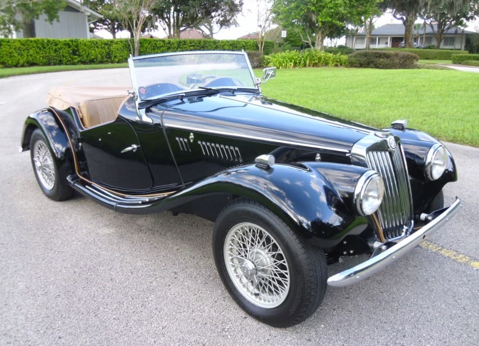 1954 MG TF sold for $26,000