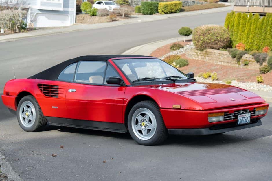 1986 Ferrari Mondial sold for $44,000