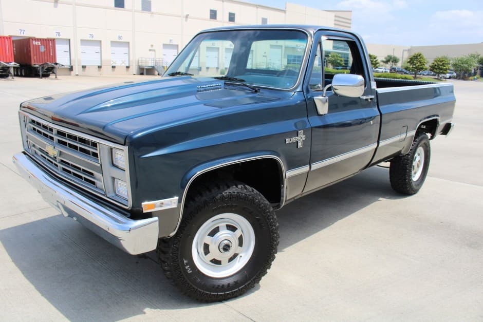 1985 Chevrolet C/K (1973-1991) sold for $20,000
