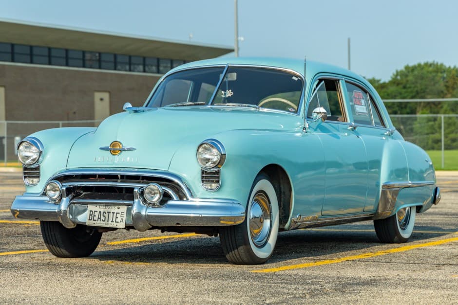 1949 Oldsmobile 98 sold for $10,800