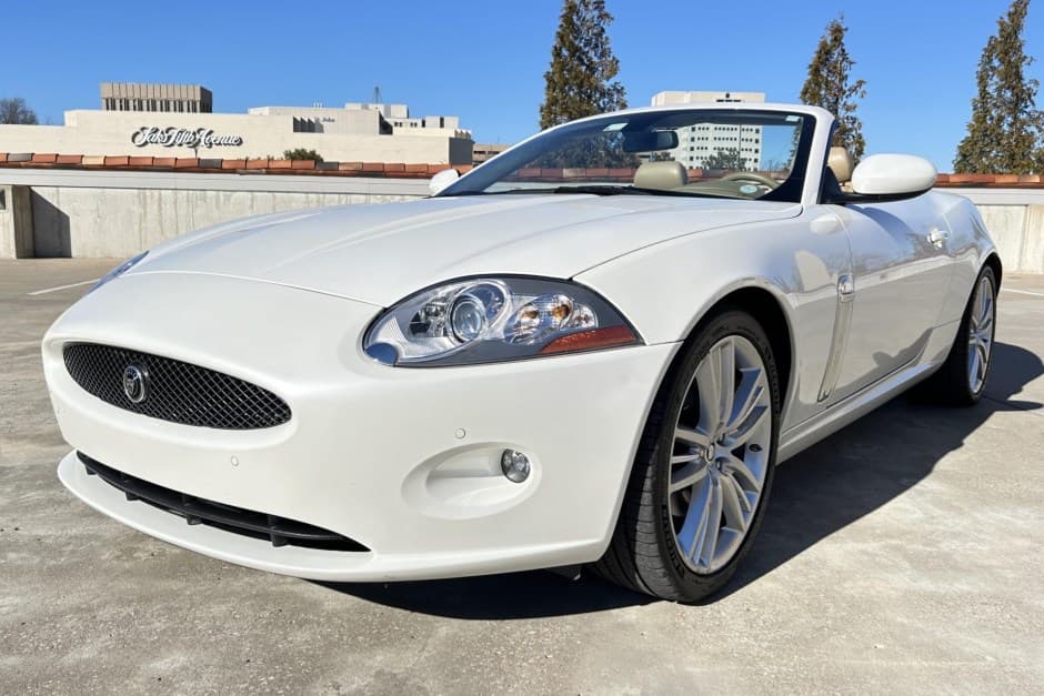 2009 Jaguar XK sold for $22,799