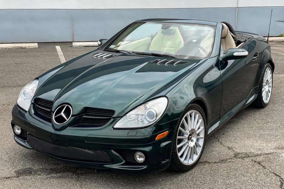 2005 Mercedes-Benz SLK-Class sold for $25,500