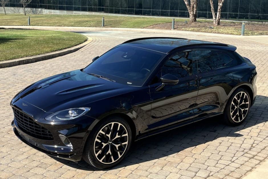 2021 Aston Martin DBX sold for $109,000