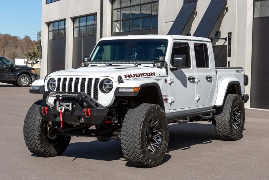 2020 Jeep Pickup sold for $76,000