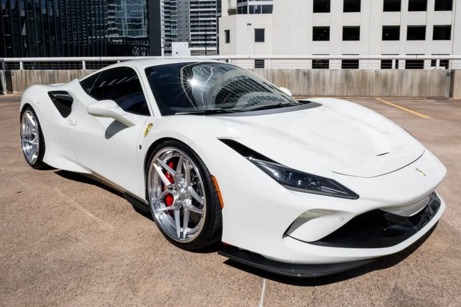 2021 Ferrari F8 sold for $405,069
