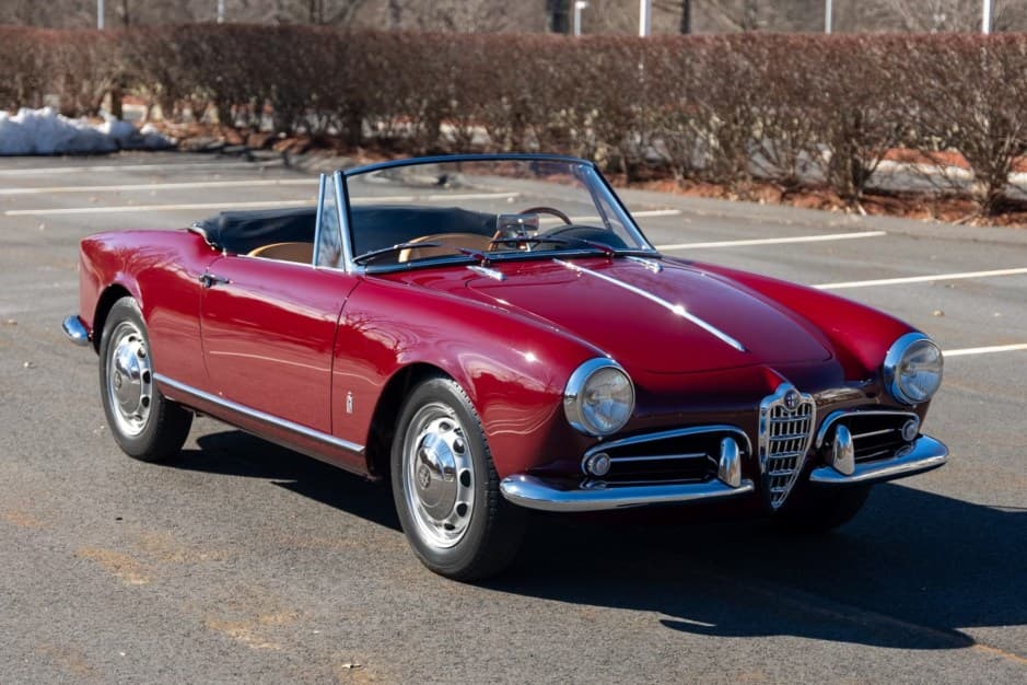 1960 Alfa Romeo 750/101 Series Giulietta & Giulia sold for $135,000