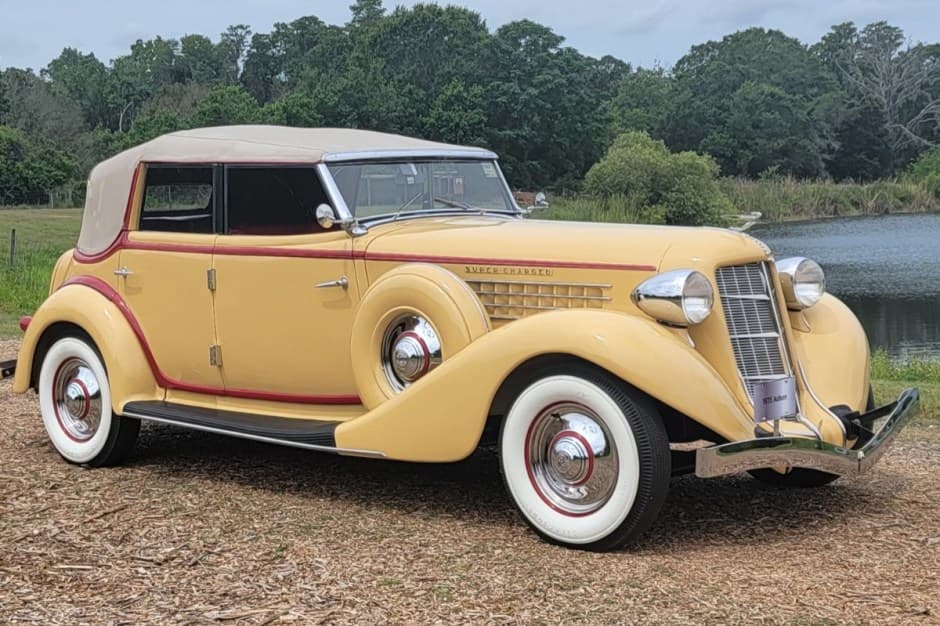 1935 Auburn 851/852 sold for $91,000