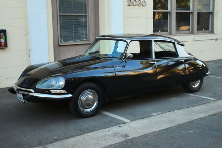 1970 Citroen DS sold for $8,500