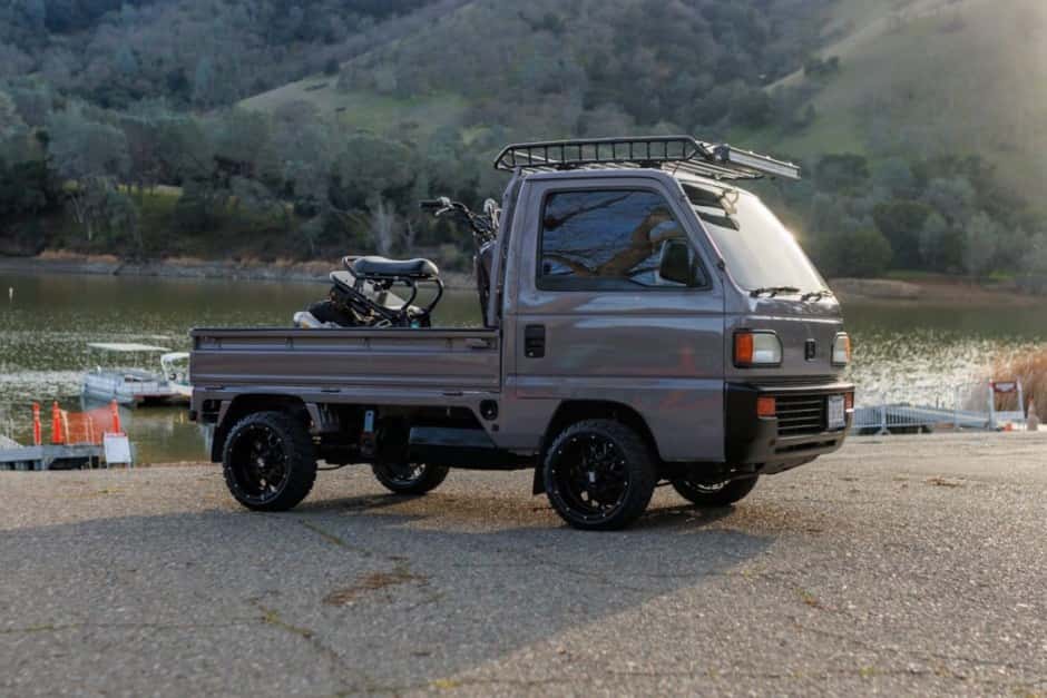 1993 Honda Acty sold for $16,000