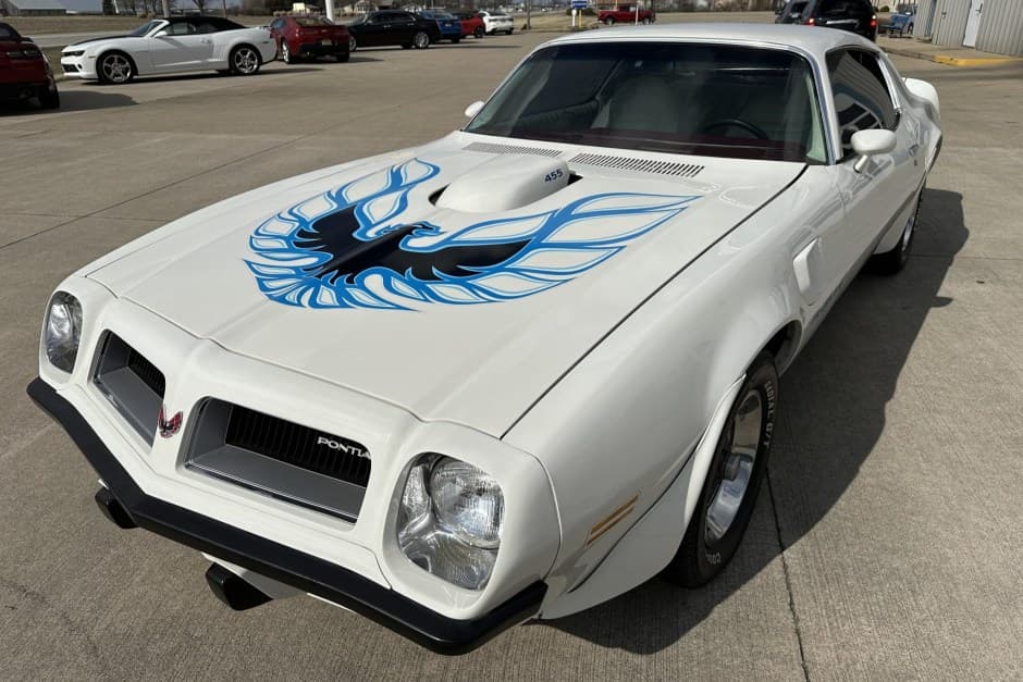 1974 Pontiac Firebird (1970-1981) sold for $25,700