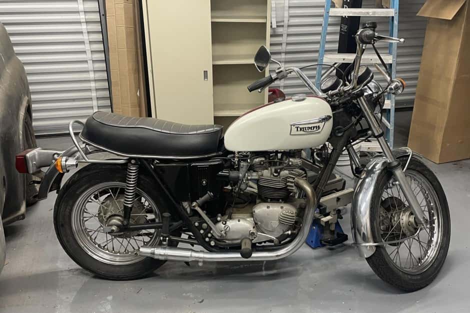 1974 Triumph Bonneville T140 sold for $2,750