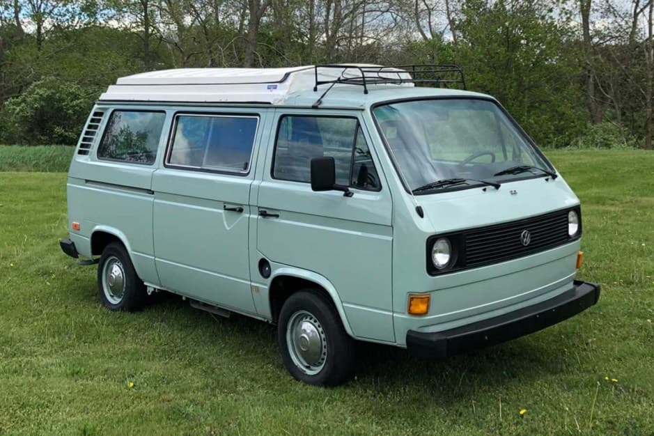 1980 Volkswagen Vanagon sold for $10,000