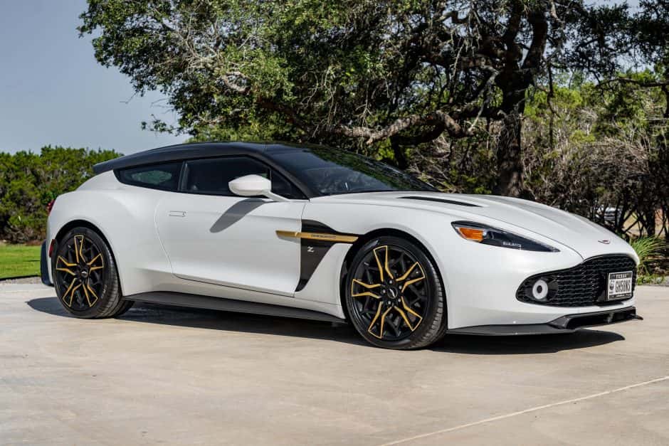 2019 Aston Martin Vanquish sold for $525,000