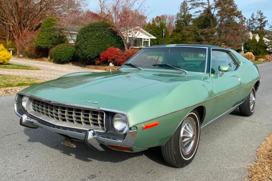 1972 AMC Javelin sold for $13,250
