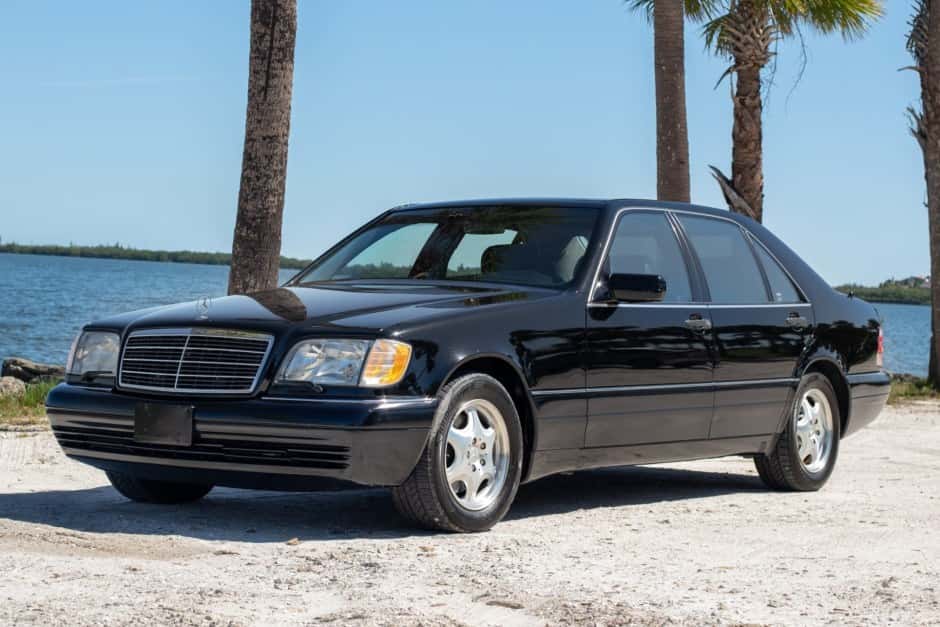 1998 Mercedes-Benz W140 S-Class sold for $10,000