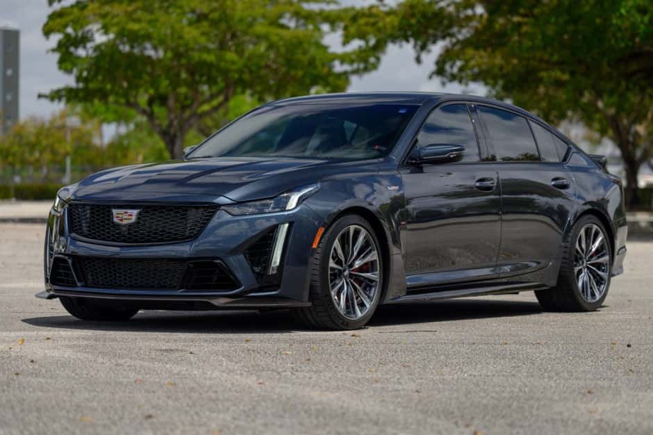 2022 Cadillac CT5 & CT5-V sold for $89,000