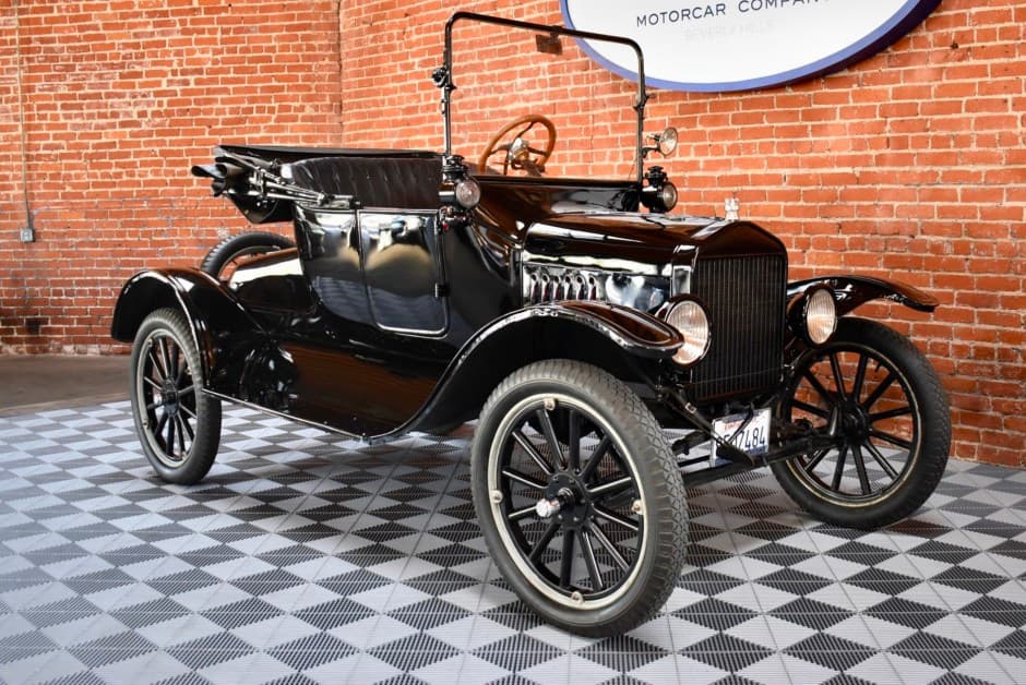 1920 Ford sold for $13,000