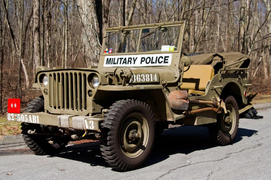 1944 Willys MB sold for $10,250