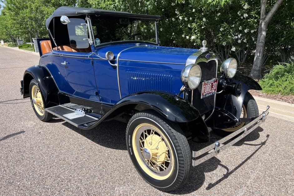 1930 Ford sold for $21,600