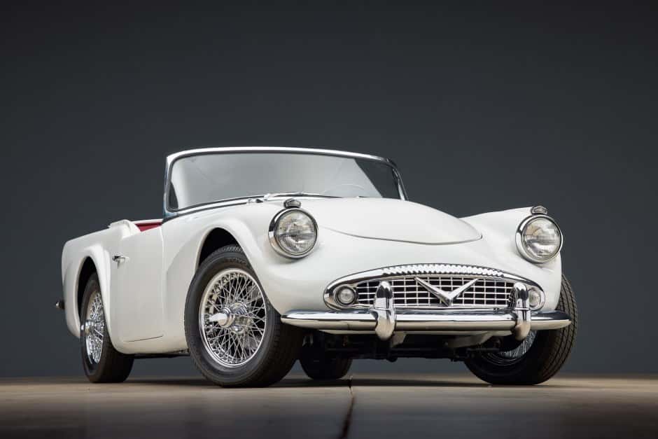 1962 Daimler SP250 sold for $37,507