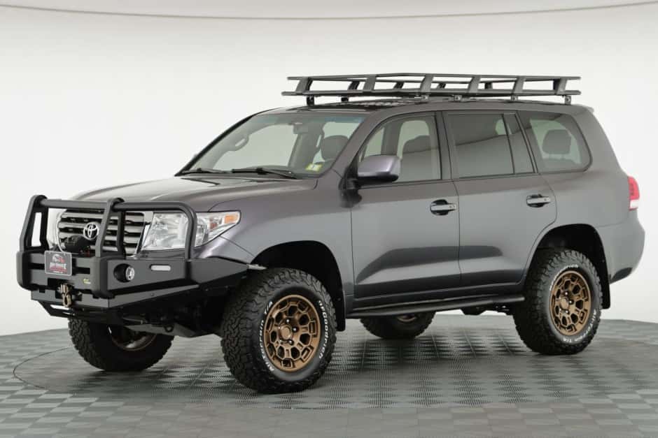 2008 Toyota Land Cruiser 200-Series sold for $22,500