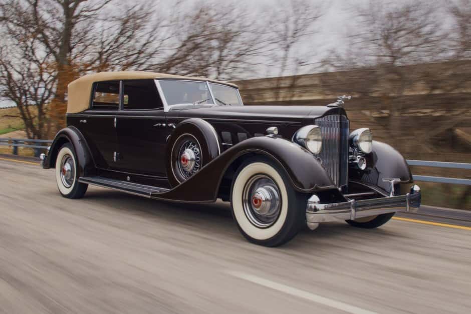 1934 Packard Twelve sold for $702,934