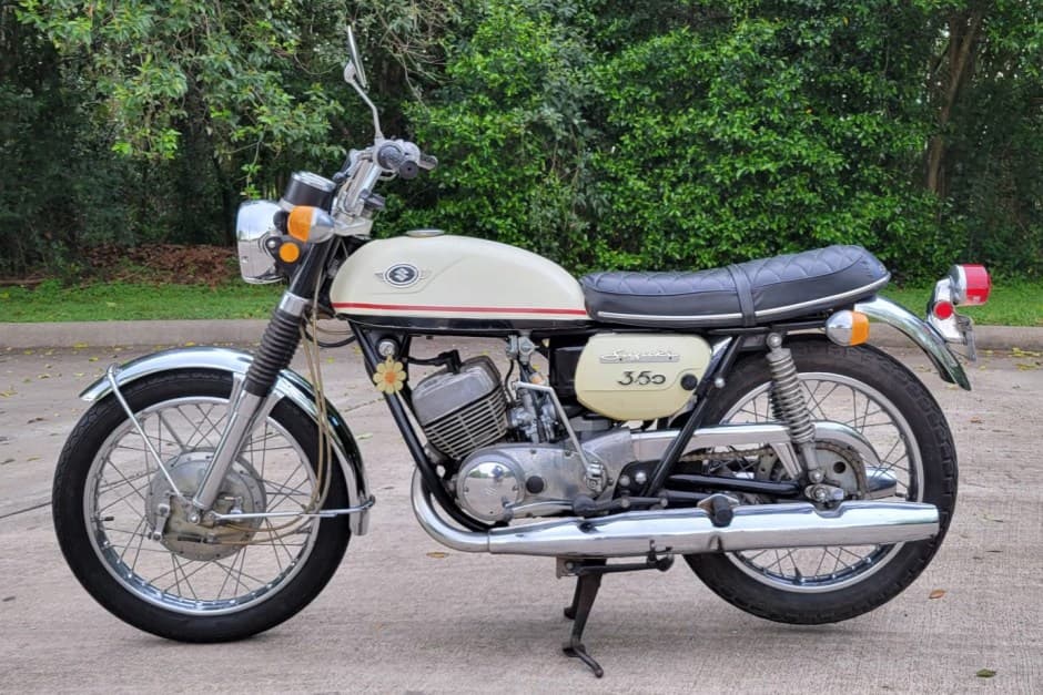 1970 Suzuki Motorcycles sold for $3,550
