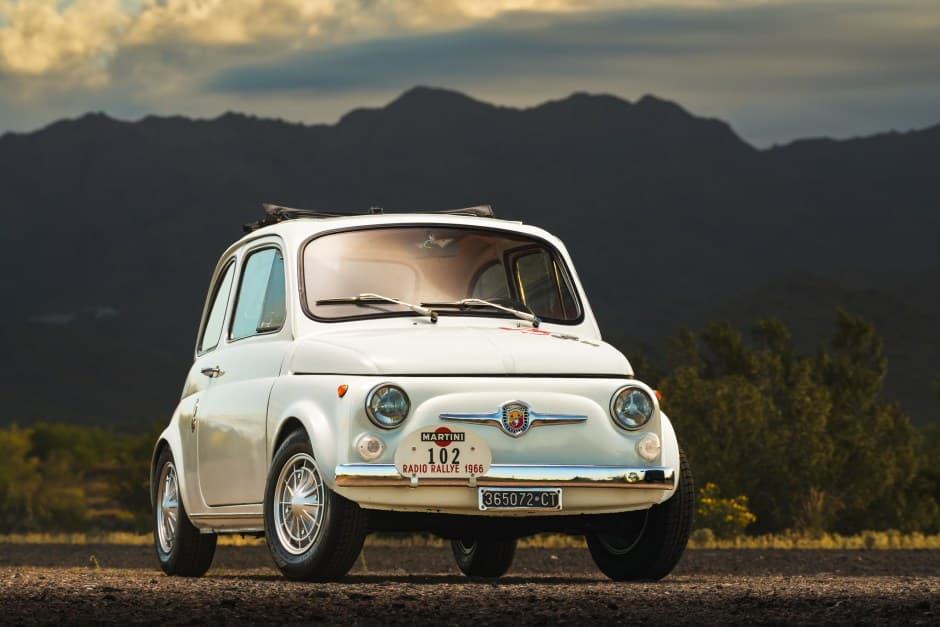 1965 Fiat Nuova 500 (1957-1975) sold for $29,000