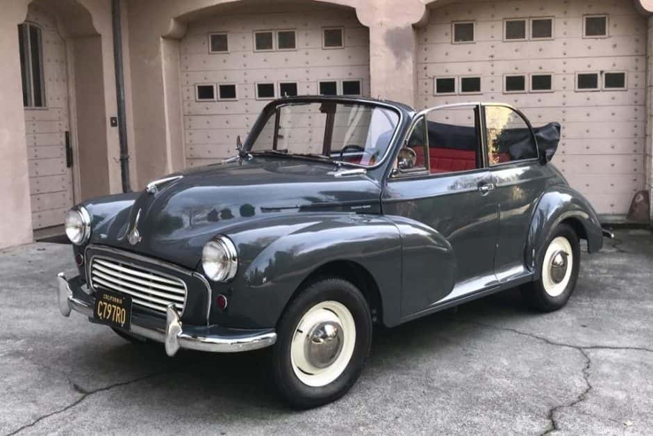 1961 Morris Minor sold for $15,500