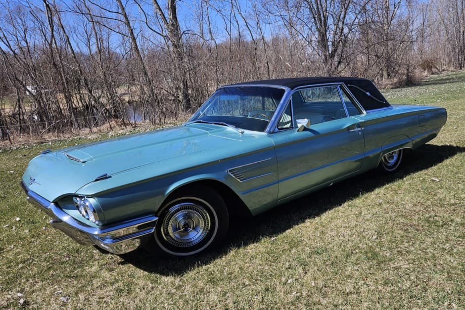 1965 Ford Thunderbird (1964-1966) sold for $4,850