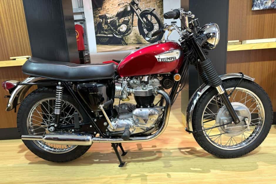 1968 Triumph Bonneville T120 sold for $17,500