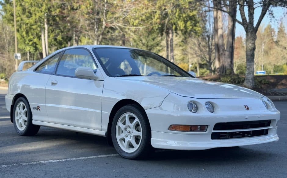 1997 Acura Integra Type R sold for $37,250