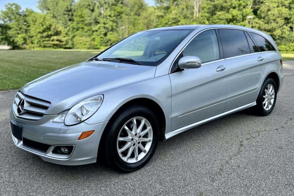 2006 Mercedes-Benz W251 R-Class sold for $19,750