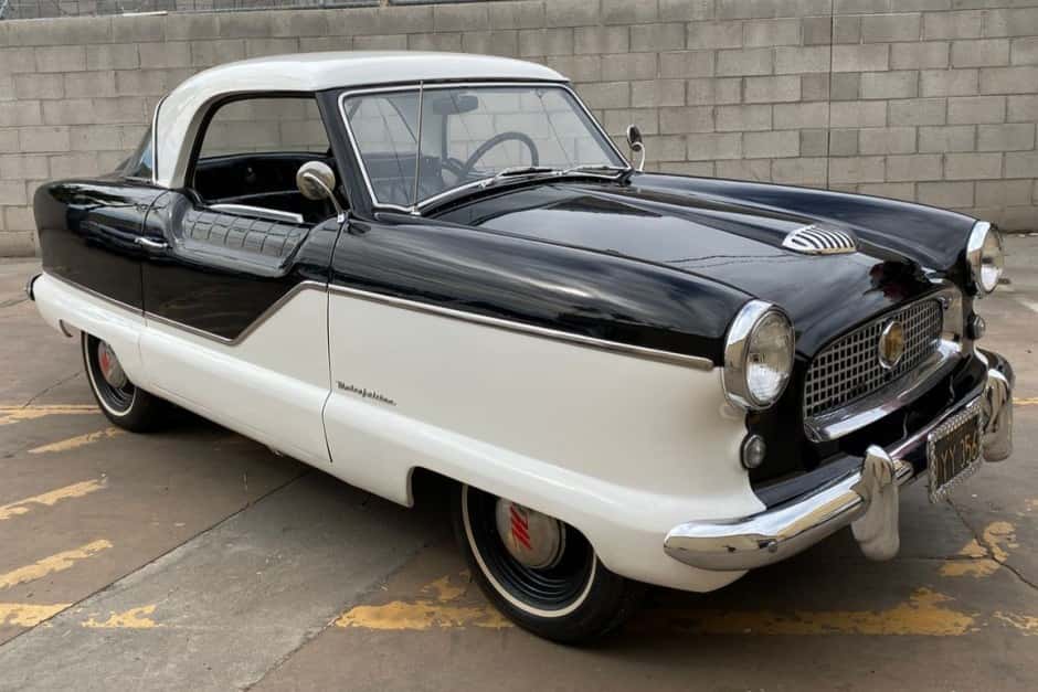 1957 Nash Metropolitan sold for $10,750